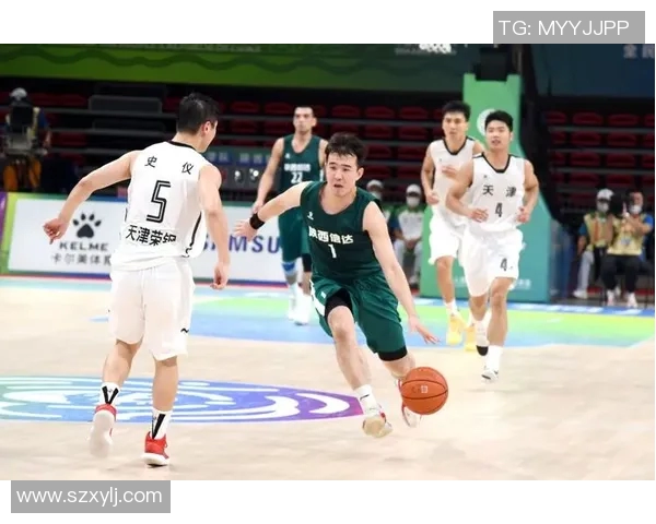 成都篮球队配合变革引发热议球迷期待新战术带来胜利曙光 成都篮球队配合变革引发热议球迷期待新战术带来胜利曙光