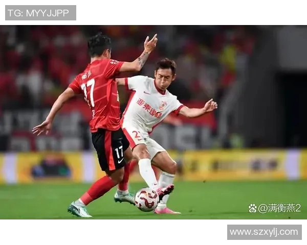 成都足球队在城市联赛中强势领跑积分榜以96分稳居第一 成都足球队在城市联赛中强势领跑积分榜以96分稳居第一